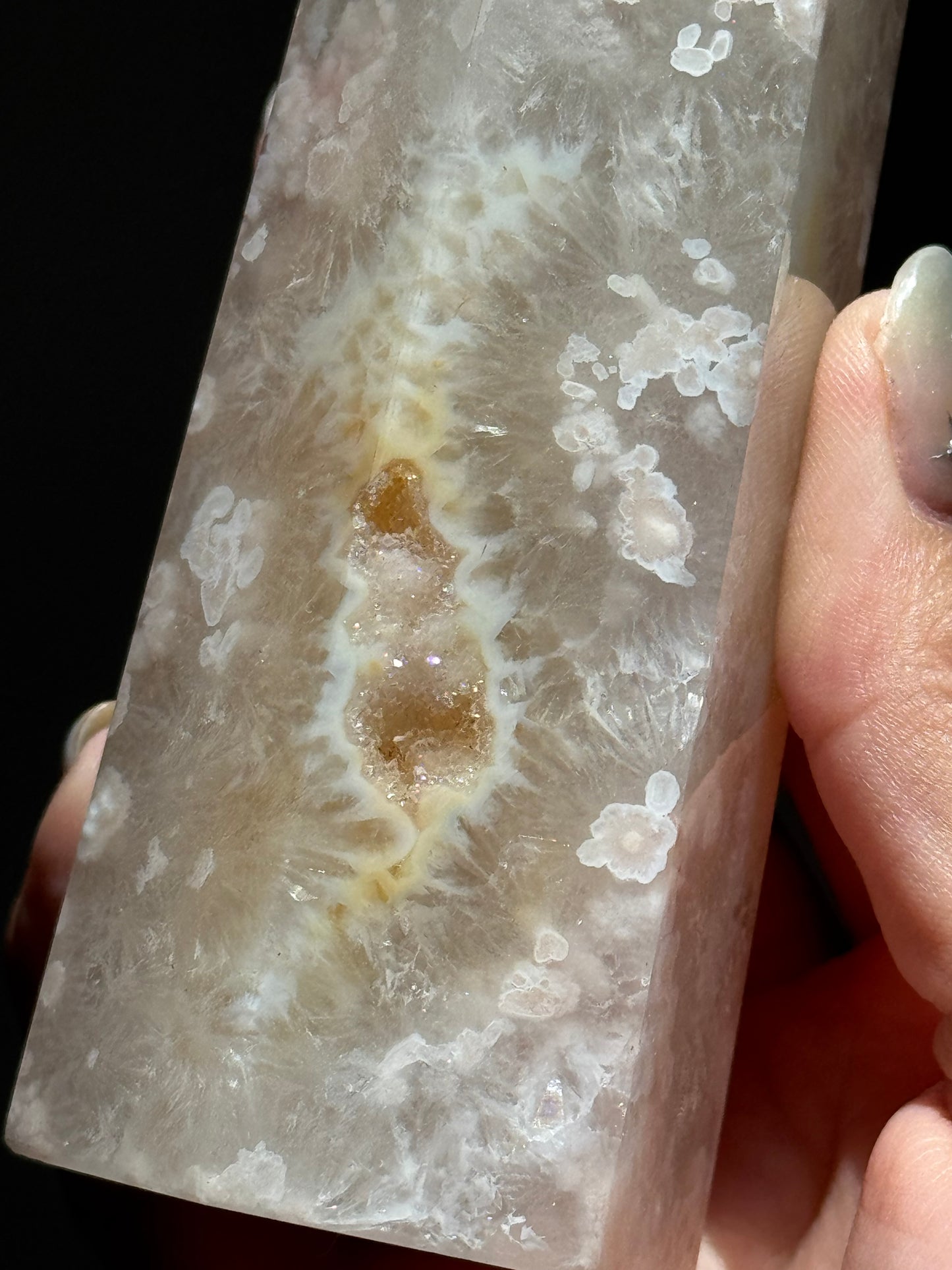 Peachy Flower Agate Tower