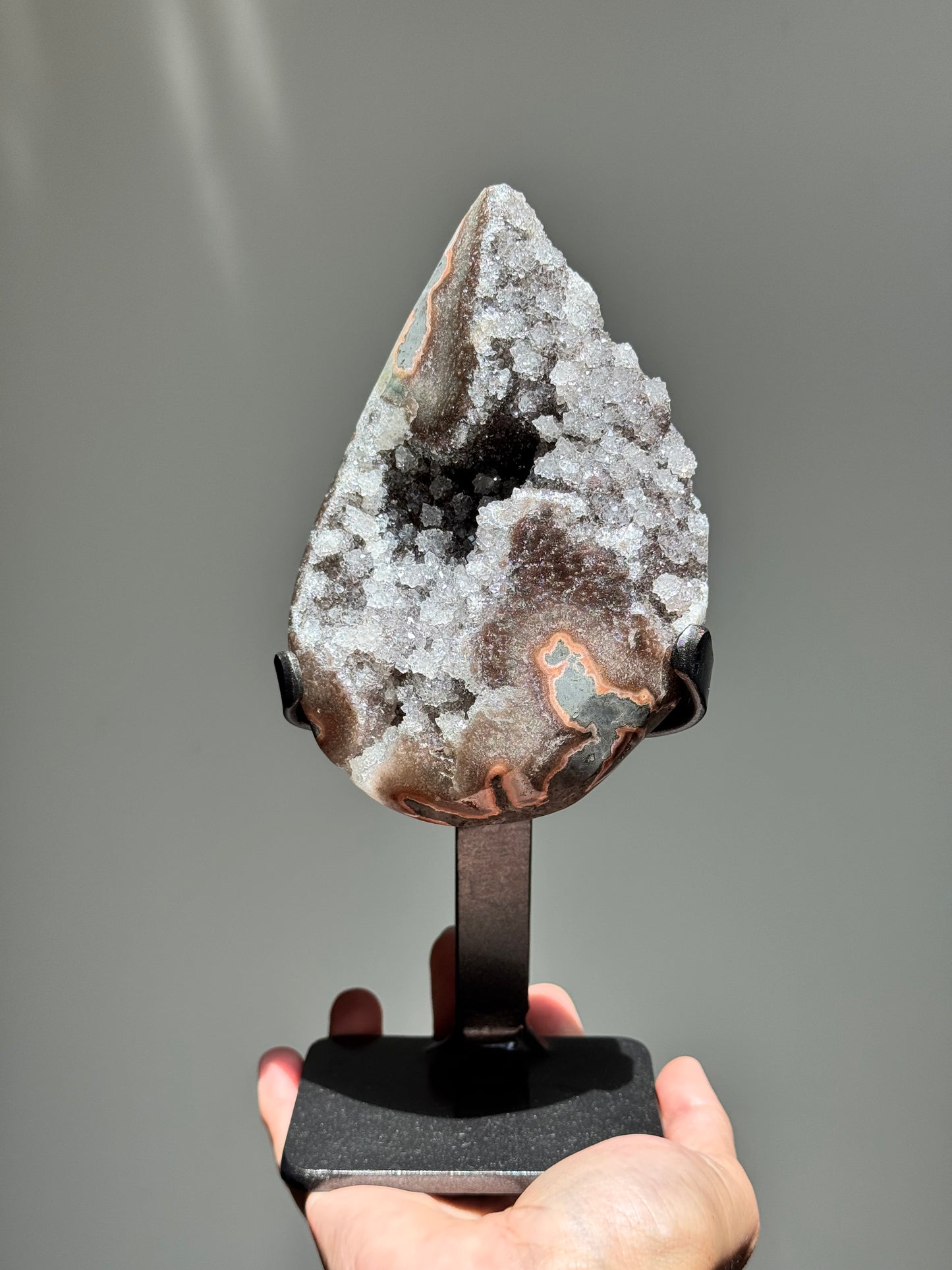 Druzy Agate Freeform on Stand