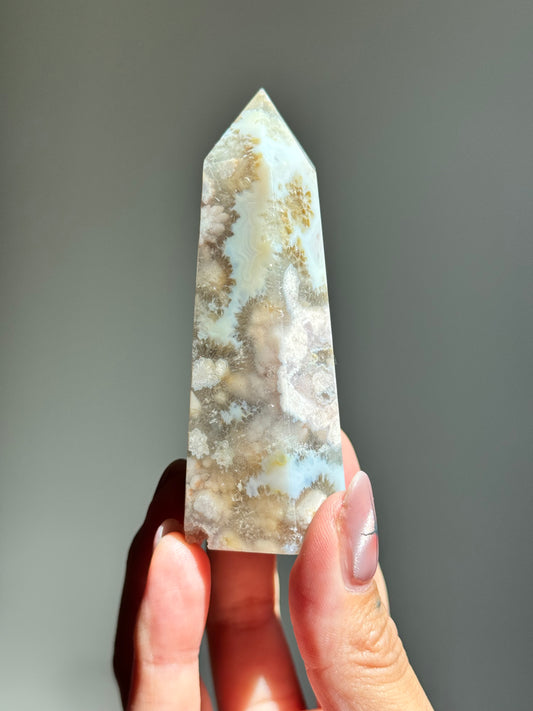 Green Flower Agate Tower