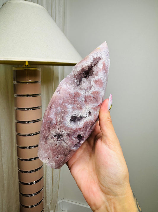Berry Pink Amethyst Flame