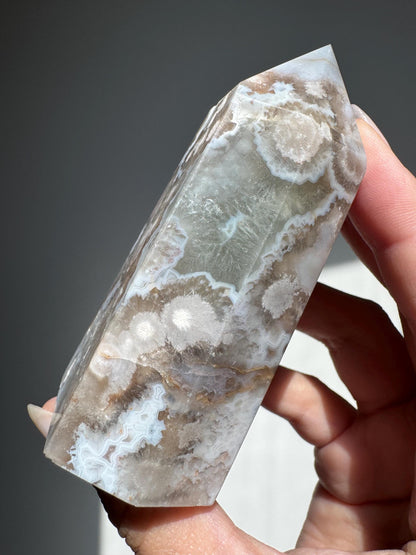 Green Flower Agate Tower